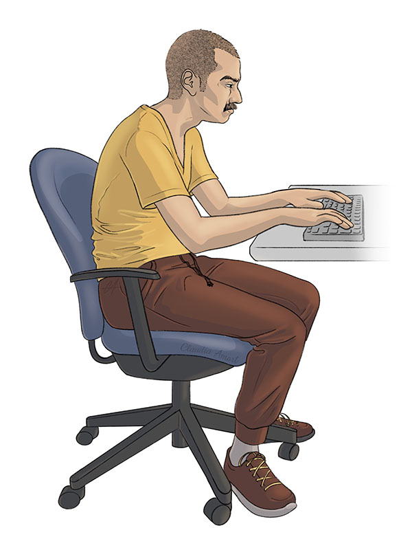 Tietokoneella työskentelevä huonoryhtinen mies istuu toimistotuolilla väsyneen näköisenä. 